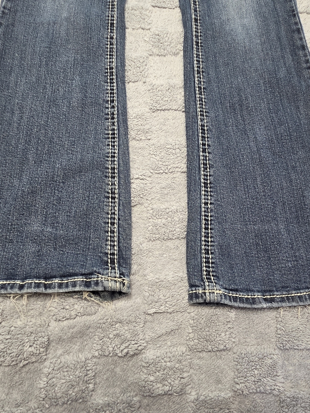 Ariya Jeans Women's Size 11/12 Blue Mid Rise Bootcut Stretch Denim Western Y2K - Picture 7 of 13